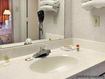 Town And Country Inn Suites Spindale المظهر الخارجي الصورة