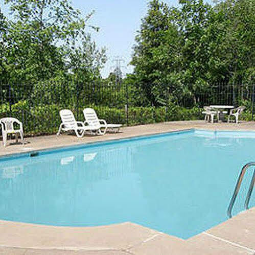 Town And Country Inn Suites Spindale المظهر الخارجي الصورة